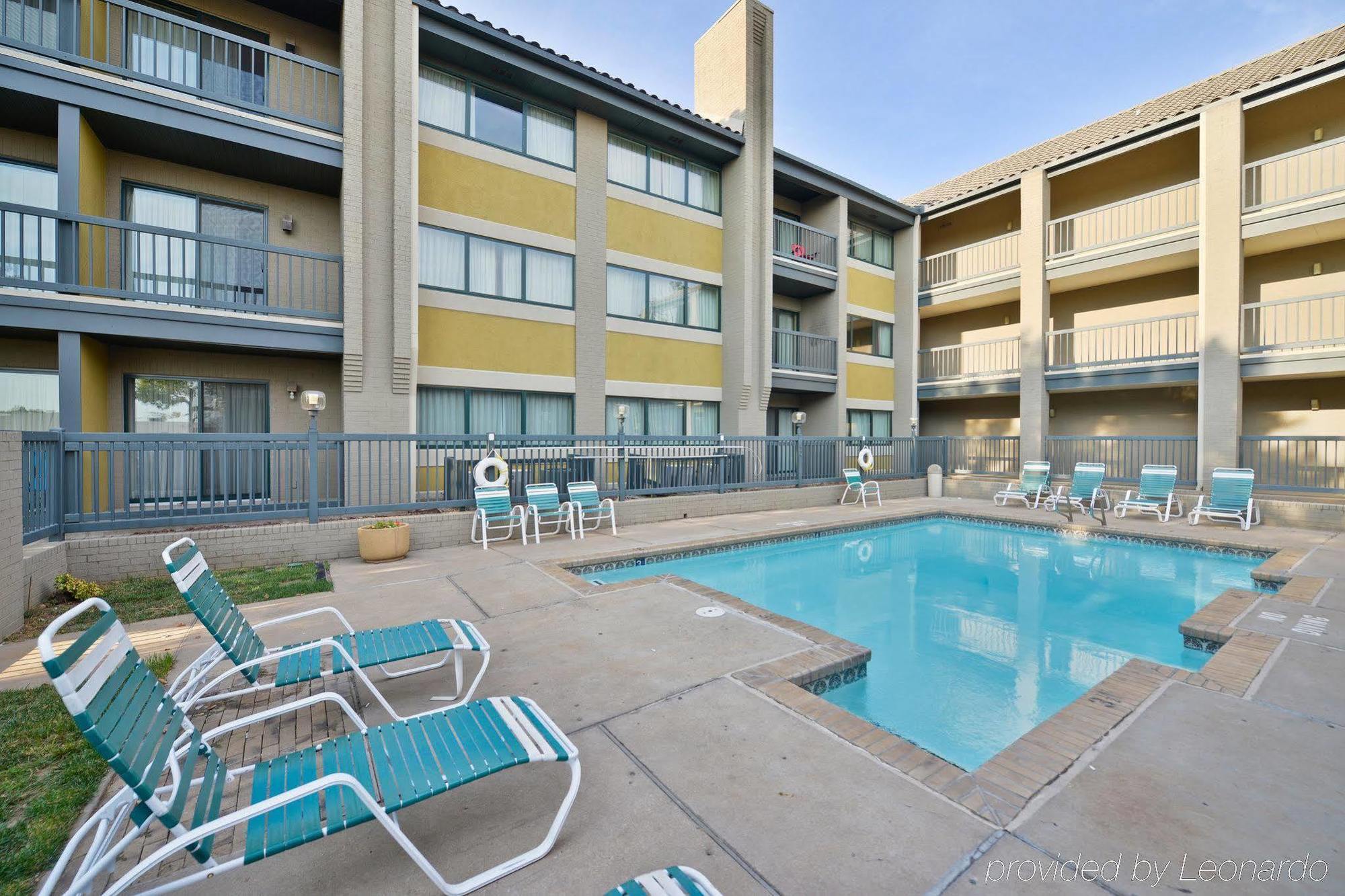 Americas Best Value Inn & Suites Extended Stay - Tulsa Facilități foto
